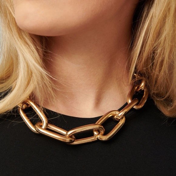 Dynamite Supersized Link Chain Necklace - Picture 2 of 6